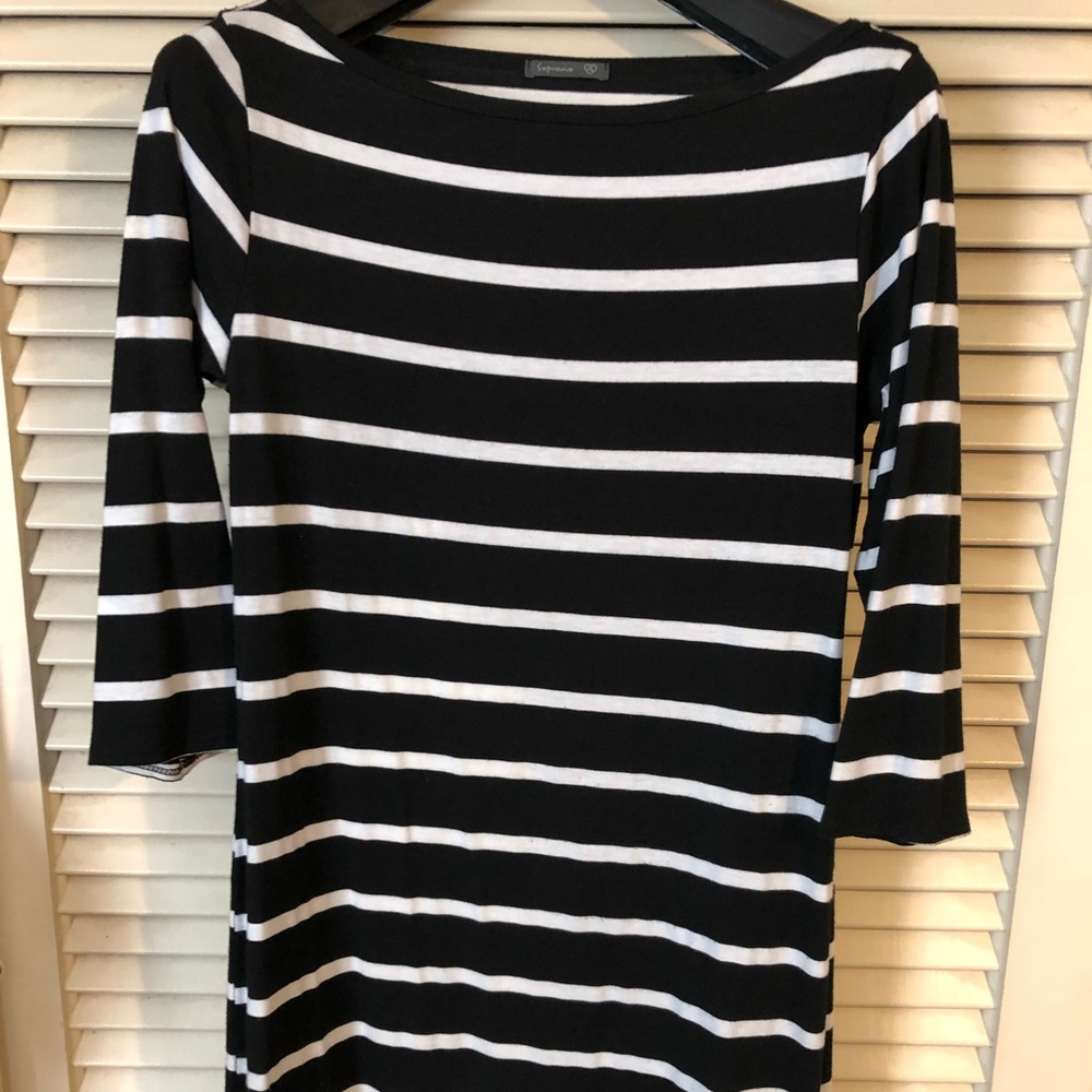 Ladies Body-con dress, black/white, XL, EUC
